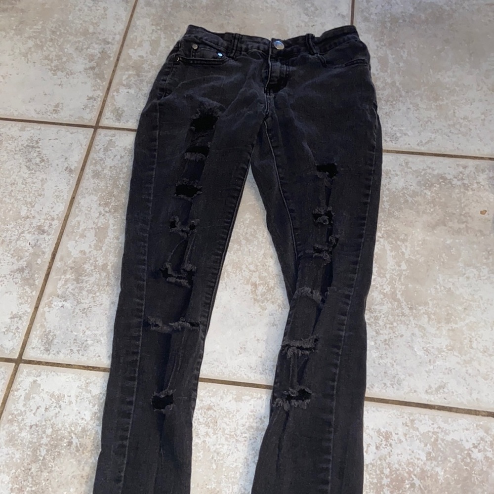 Women’s Dark Grey Rip Jeans